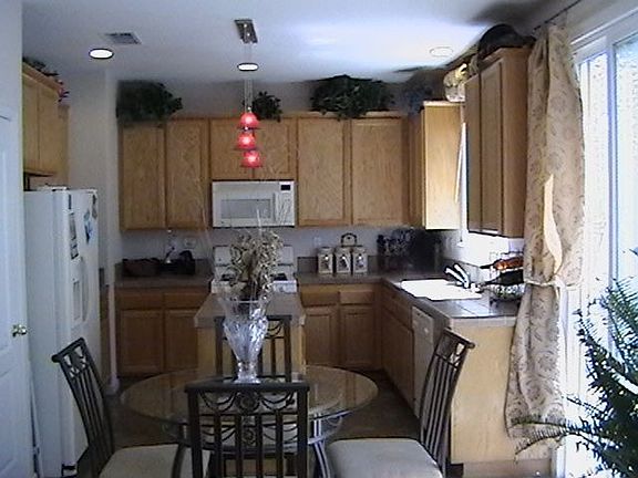 2nd image of 507 Scudero Cir