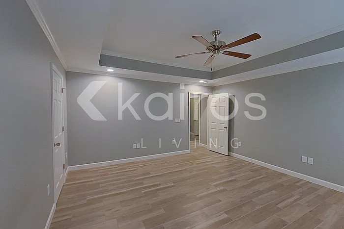 162 Eastwood Ln — Photo 8