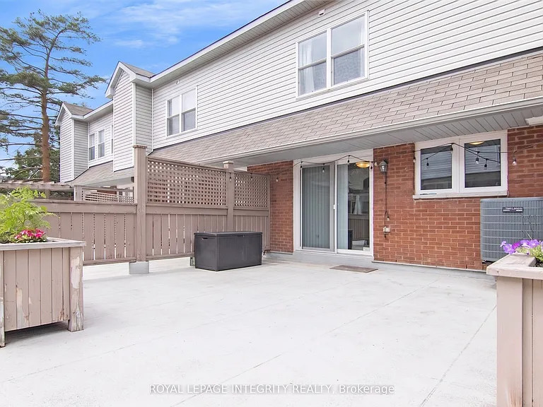 118 Monterey Dr — Photo 19