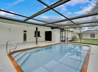2214 SE 13th St, Cape Coral, FL 33990