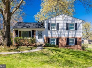 4504 Flushing Ct, Chantilly, VA 20151