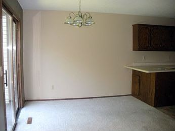2nd image of 4529 Margaret St