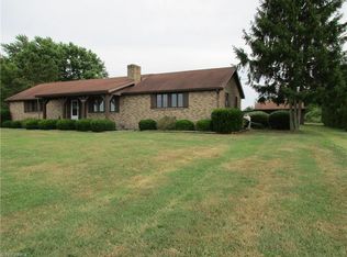 11953 Berlin Station Rd, Berlin Center, OH 44401