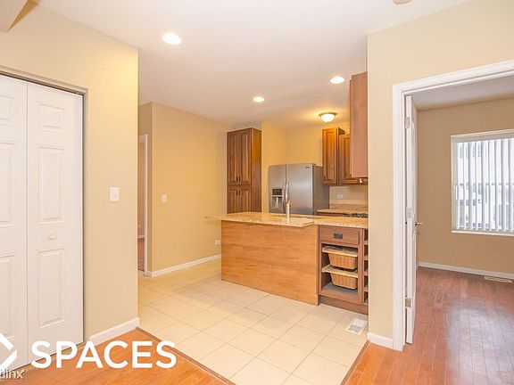 4th image of 2724 W Lunt Ave #Unt2726-1w