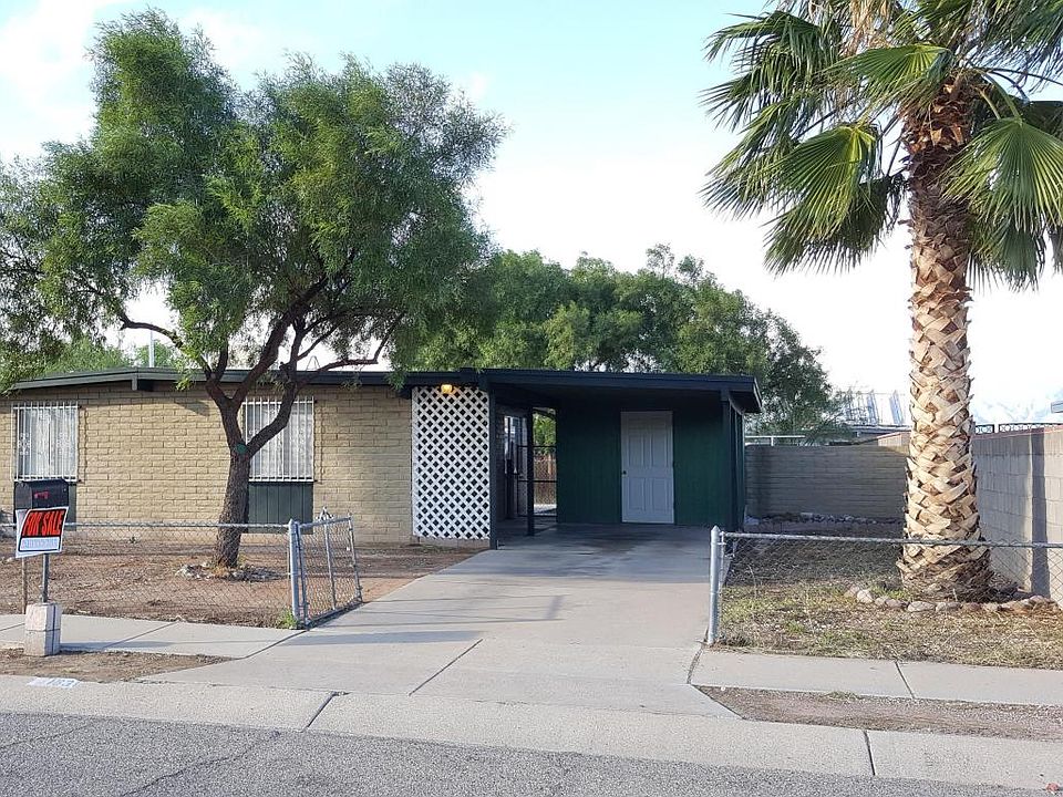 1st image of 1631 E Camino Carreta