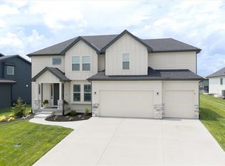 16872 Norton St, Olathe, KS 66062