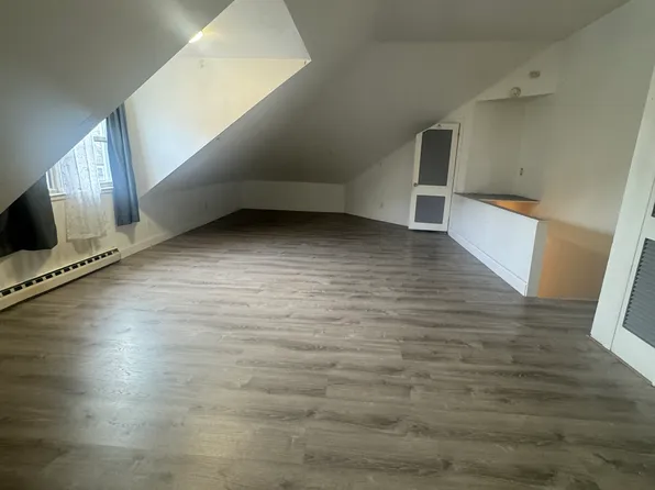 123 W Thames St #6, Norwich, CT 06360