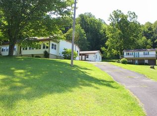 28248 Hillman Hwy, Meadowview, VA 24361