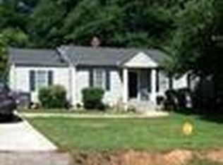 2 Collinson Rd, Greenville, SC 29605