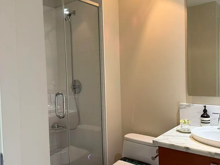 6015 Iona Dr #400 — Photo 12