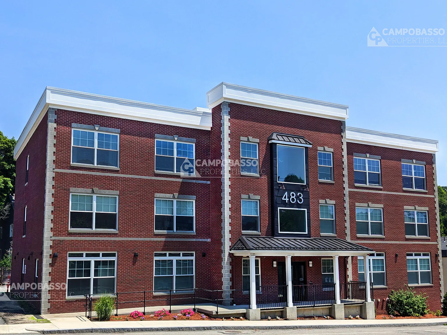 2 bed, 885 sqft, $3,100 — Photo 1