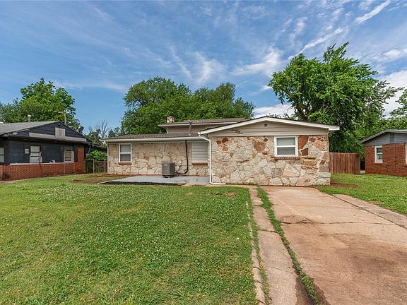 3rd image of 1937 Lariet Ln