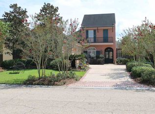 2911 Rue Dauphine, Baton Rouge, LA 70810