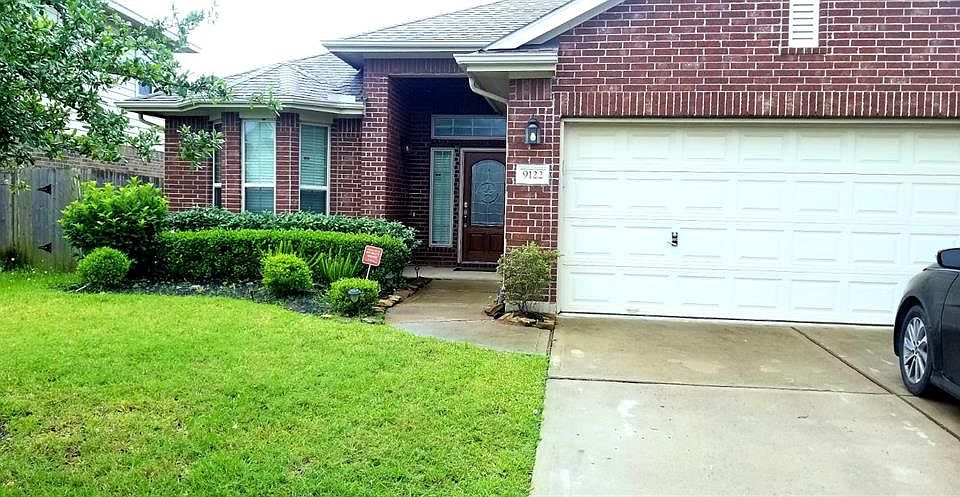 1st image of 9122 Darby Park Ln