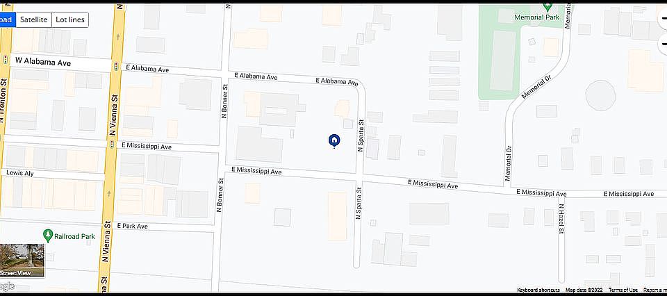 2nd image of 209 E Mississippi Ave