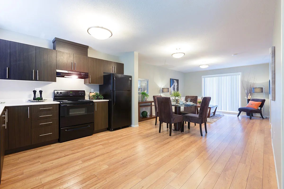 Windermere Townhomes — Photo 4