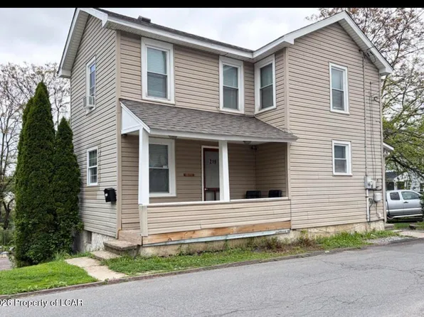 218 Moyallen St, Wilkes Barre, PA 18702