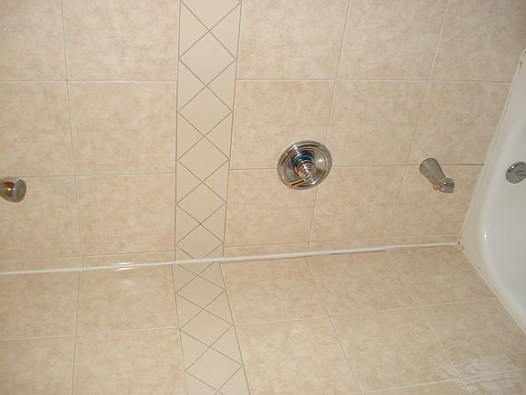 4th image of 3714 N Carlisle St #3