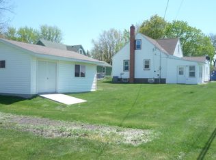 504 5th St, Kenyon, MN 55946