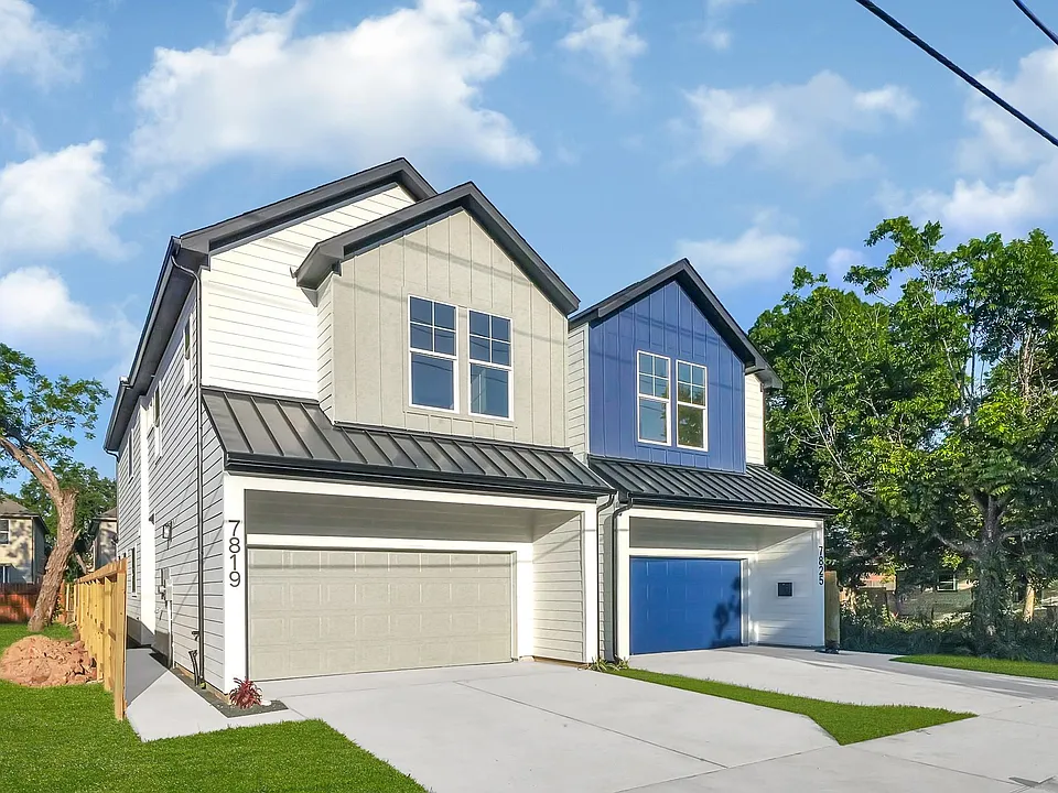 7819 Colonial Ln