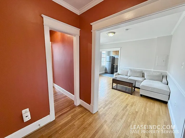 3024 Wisconsin Ave NW #204 — Photo 2