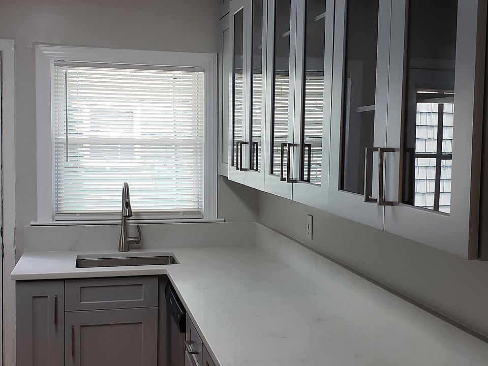 new kitchen cabinets and countertops