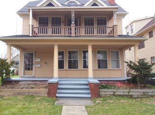 3550 Chelton Rd, Shaker Heights, OH 44120