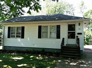 60 Avalon Dr, Bedford, OH 44146