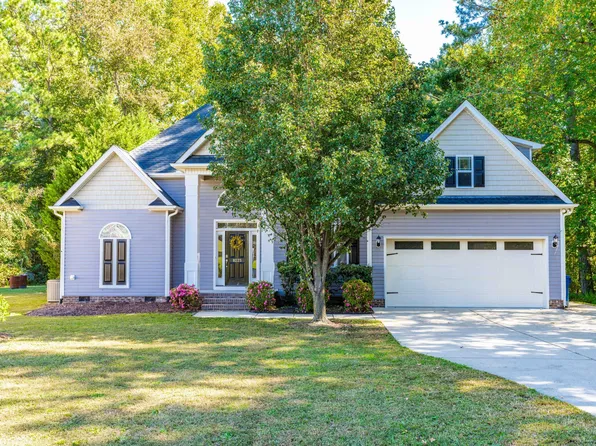 8225 Burgwyn Ln, Willow Spring, NC 27592