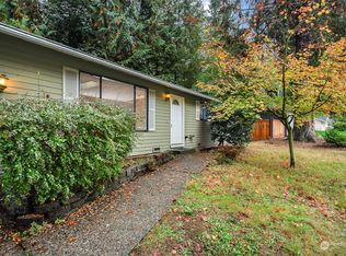 22131 NE 13th Pl, Sammamish, WA