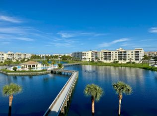 8921 Lake Dr APT B404, Cape Canaveral, FL 32920