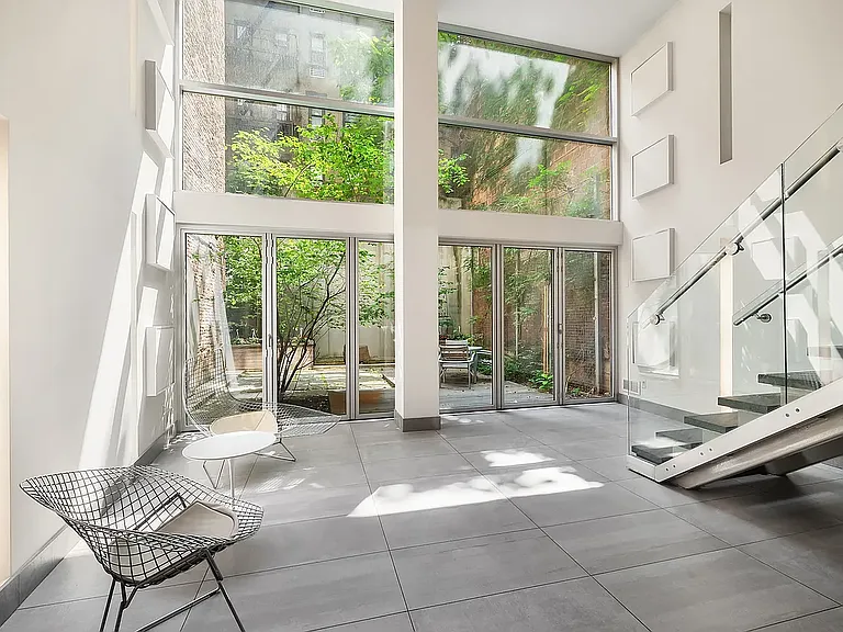420 W 25th St #4F — Photo 14