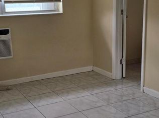 5471 Ravenswood Rd #1, Fort Lauderdale, FL 33312