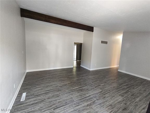 3rd image of 7185 Jackson St