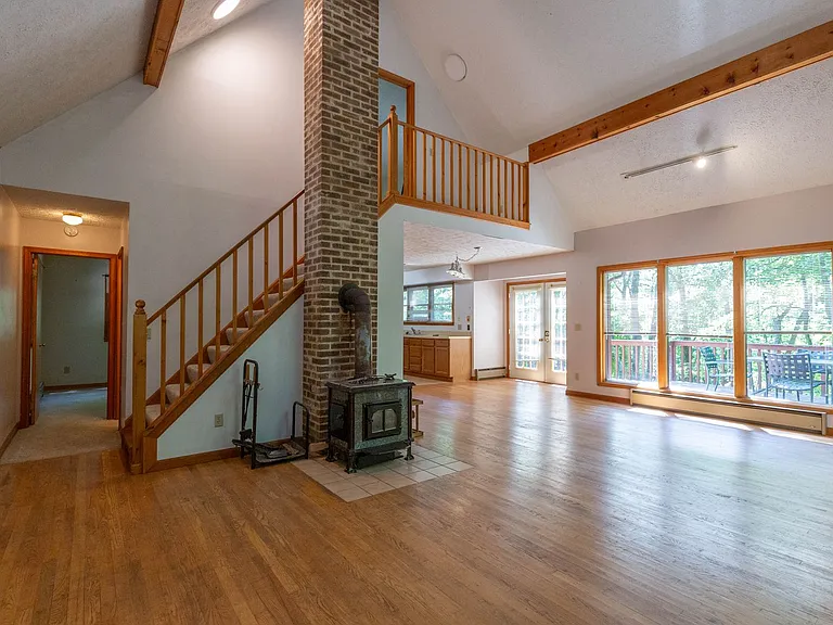 148 S Fieldstone Ln — Photo 8