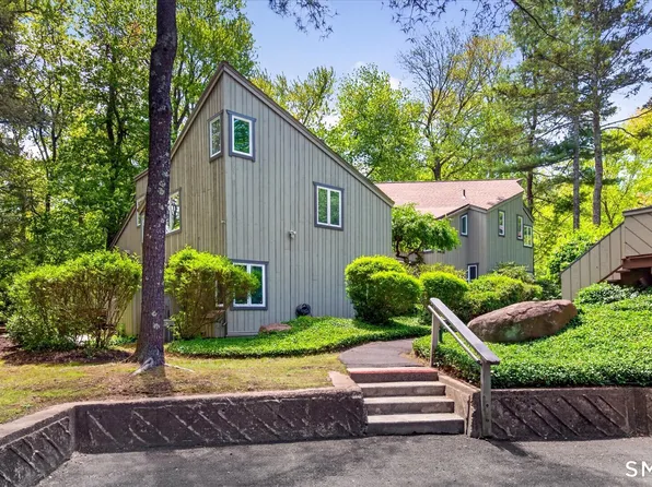 1 Talcott Glen #B, Farmington, CT 06032
