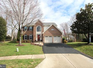 20764 Eastlake Ct, Sterling, VA 20165