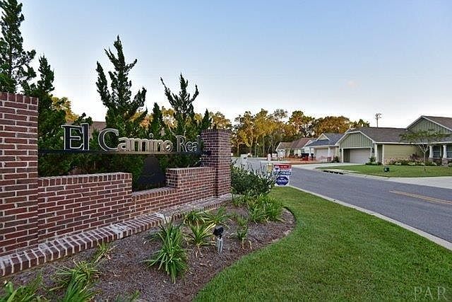 1st image of 3321 Kings Way