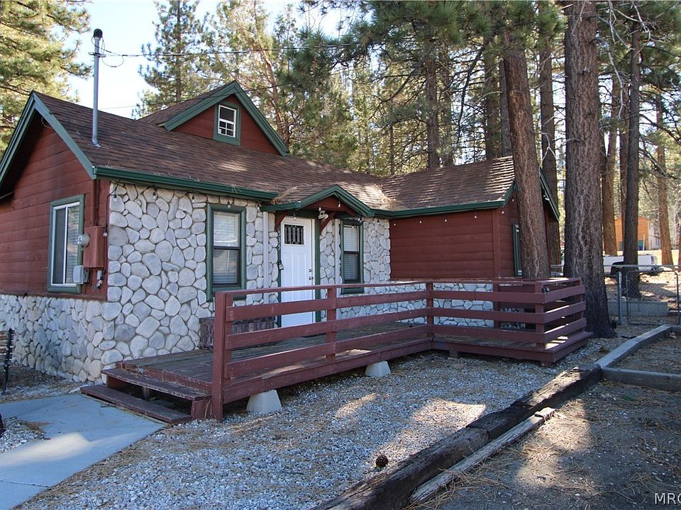 1st image of 535 Badger Ln