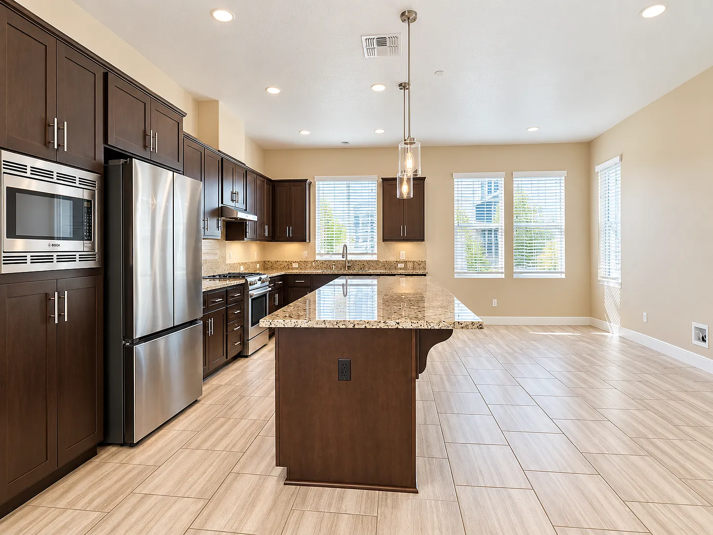 4 bed, 3.5 bath, 2405 sqft, $4,750 — Photo 2