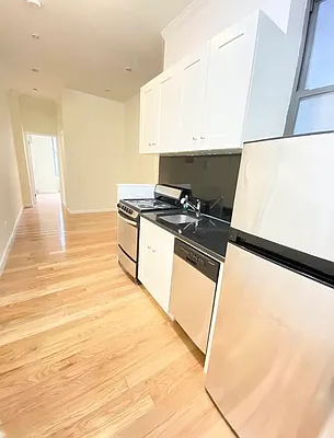 Rented by Compass | media 11