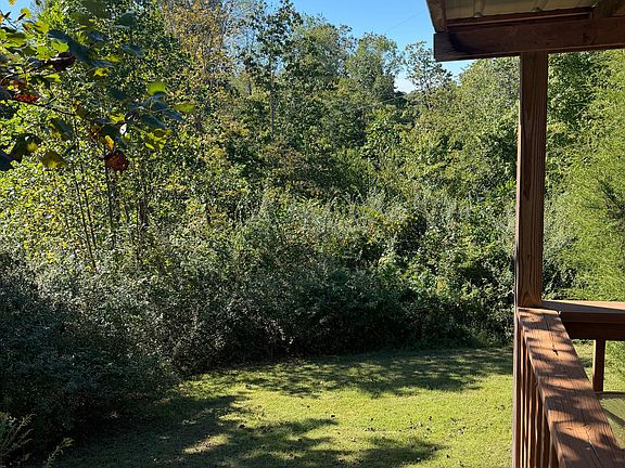 4th image of 3625 Sandhill Rd