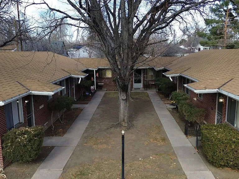 7515 W 8th Pl — Photo 2