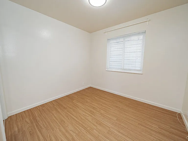 1734 Blake Street — Photo 9
