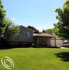 1st image of 1179 Queens Dr