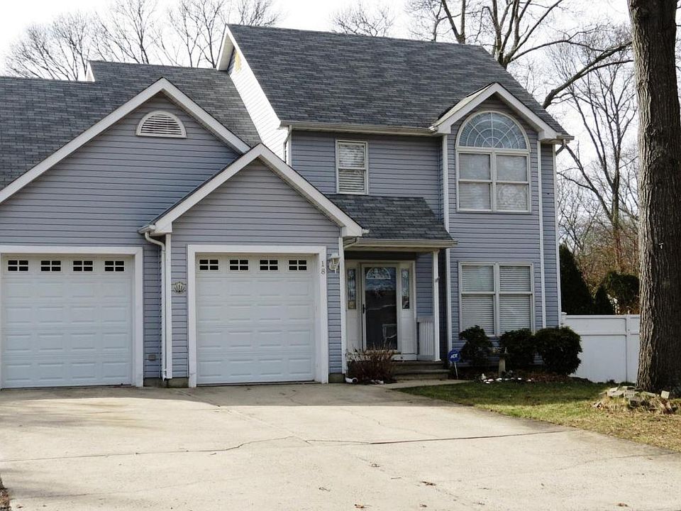1st image of 18 Glenwood Dr