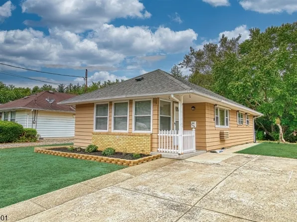 2260 Hovsons Blvd, Toms River Township, NJ 08753