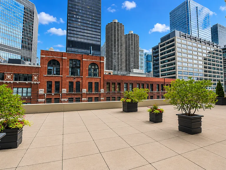 440 N Wabash Ave #2811 — Photo 5