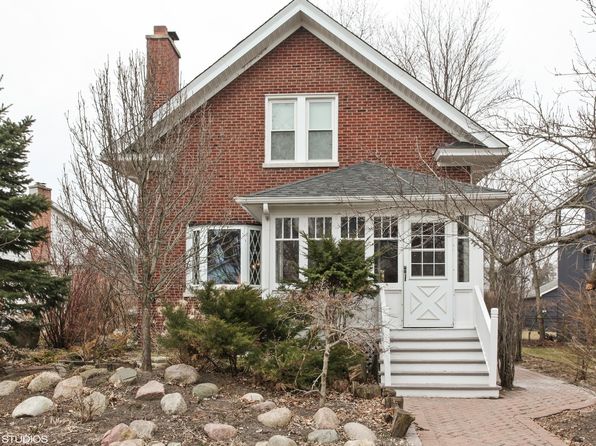 621 Prairie Ave