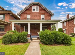 13 E Walnut St, Shillington, PA 19607